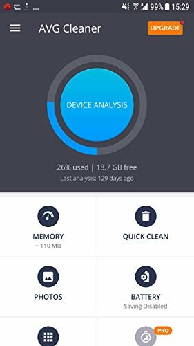 AVG Cleaner app interface showing device analysis and options for memory, quick clean, photos, and battery.