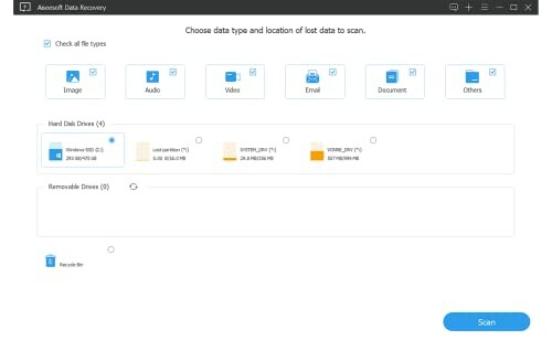 EaseUS Data Recovery software interface with file type selection and scan options.