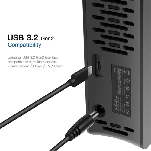 Device with USB 3.2 Gen2 compatibility and multiple connections.