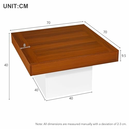 Square wooden table with dimensions in centimeters.